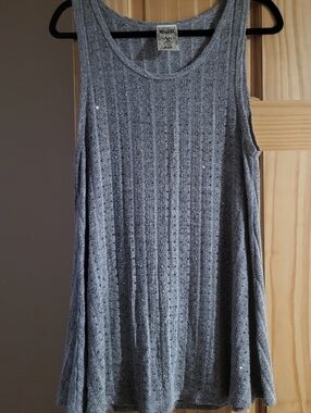 Silver Ribbed Sleeveless Tank Top By Vocal.loose Fitting Lots Of Bling